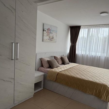 Apartments Residence Dj Petrovac 外观 照片