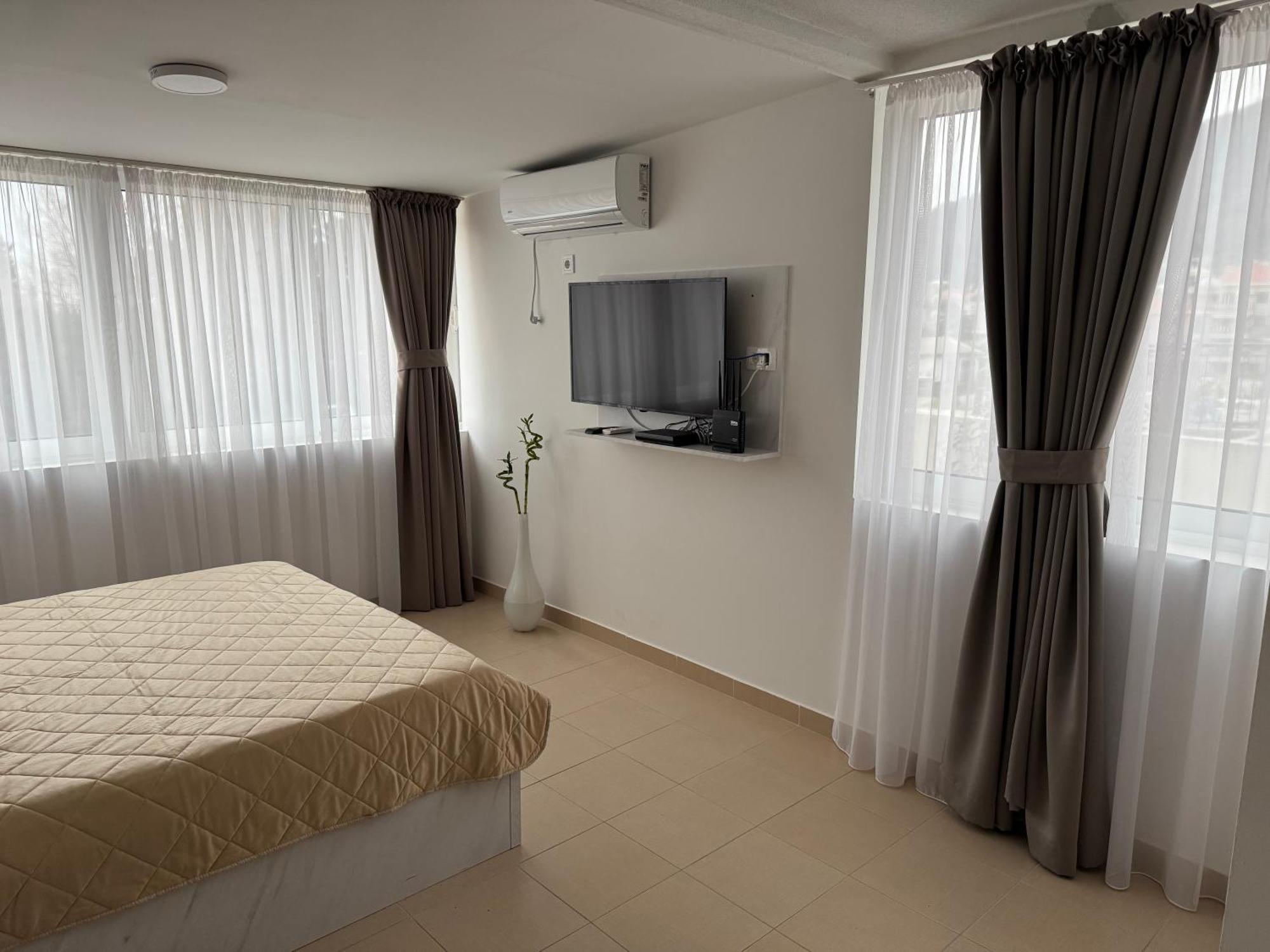 Apartments Residence Dj Petrovac 外观 照片